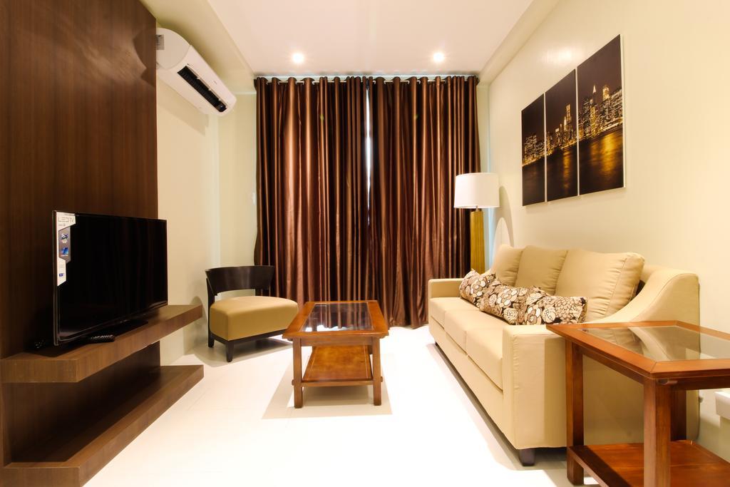 Padgett Place Prime Suites Cebu Buitenkant foto