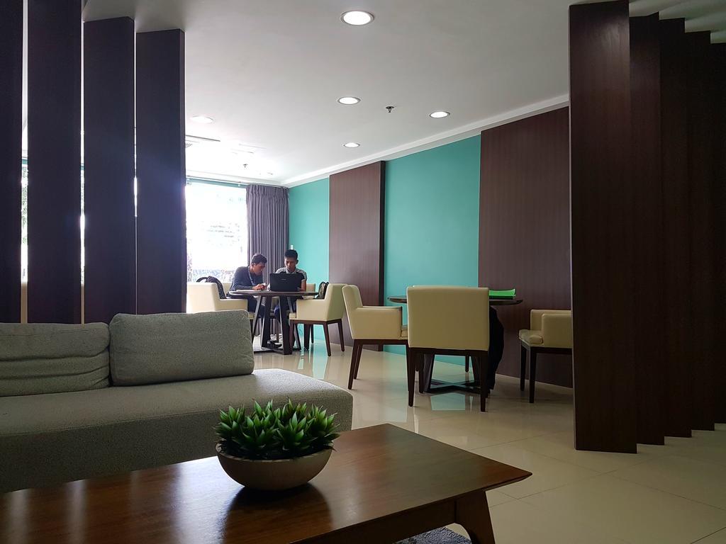 Padgett Place Prime Suites Cebu Buitenkant foto