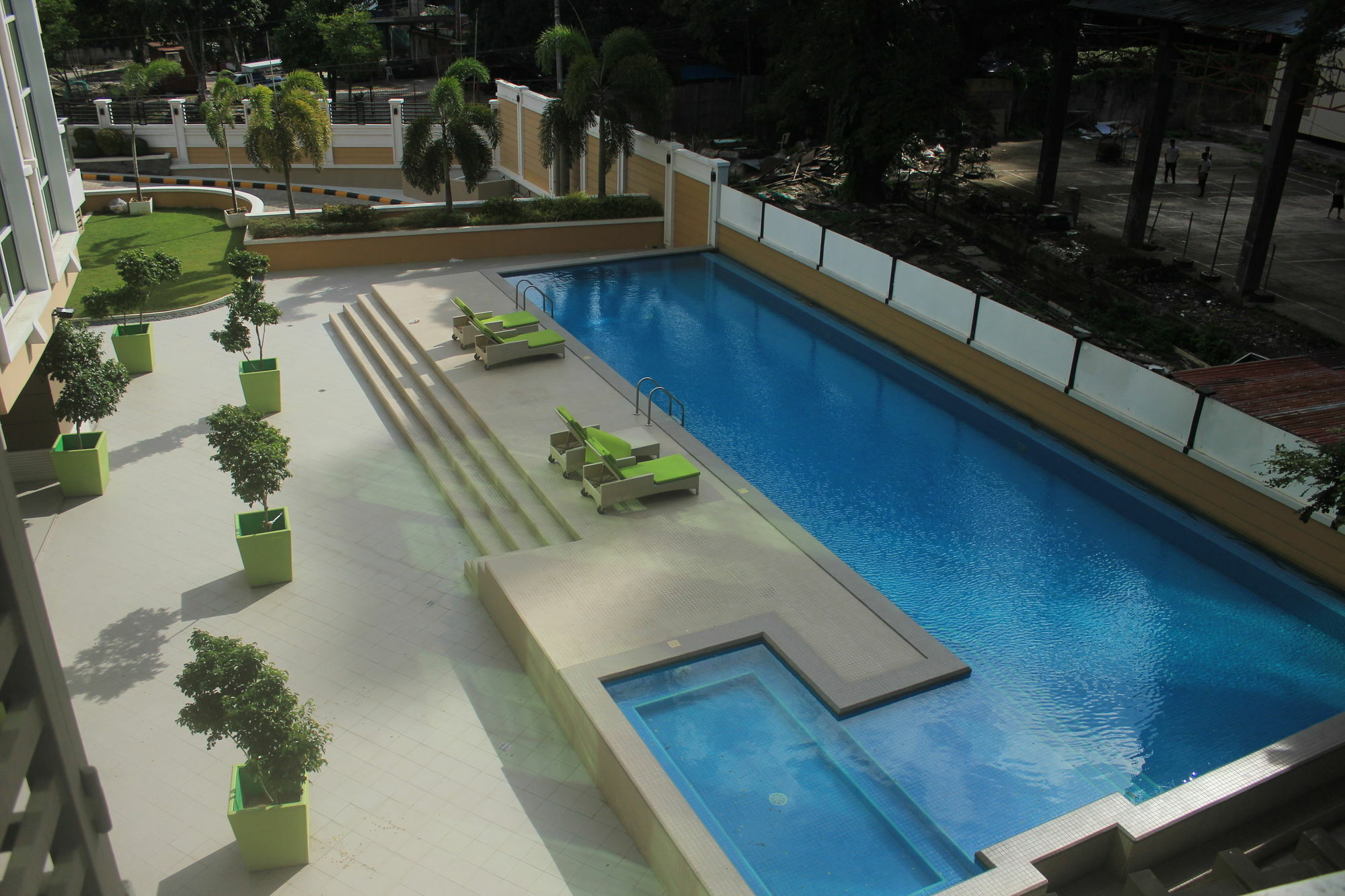 Padgett Place Prime Suites Cebu Buitenkant foto
